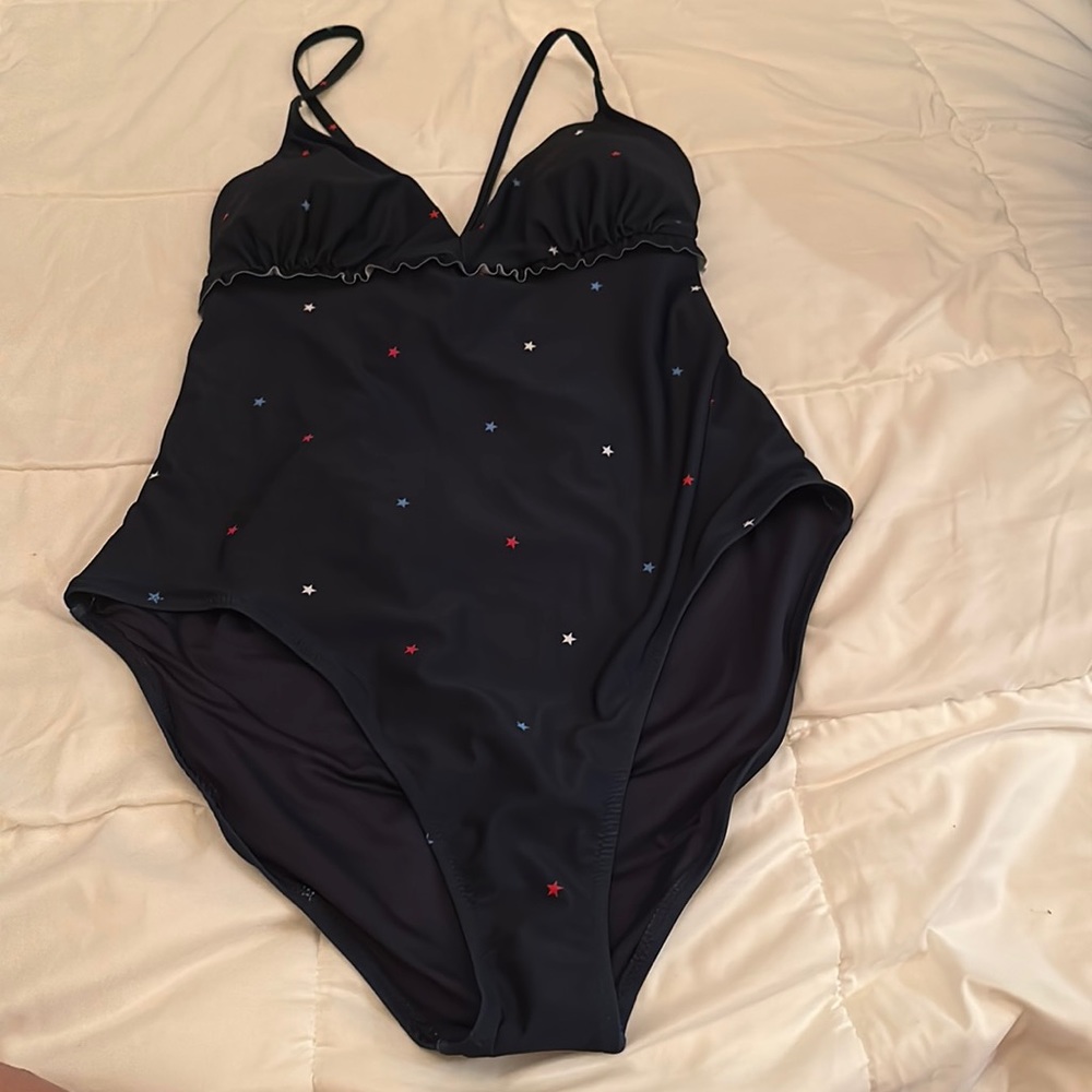 Old Navy Swimsuit Size XL NWT